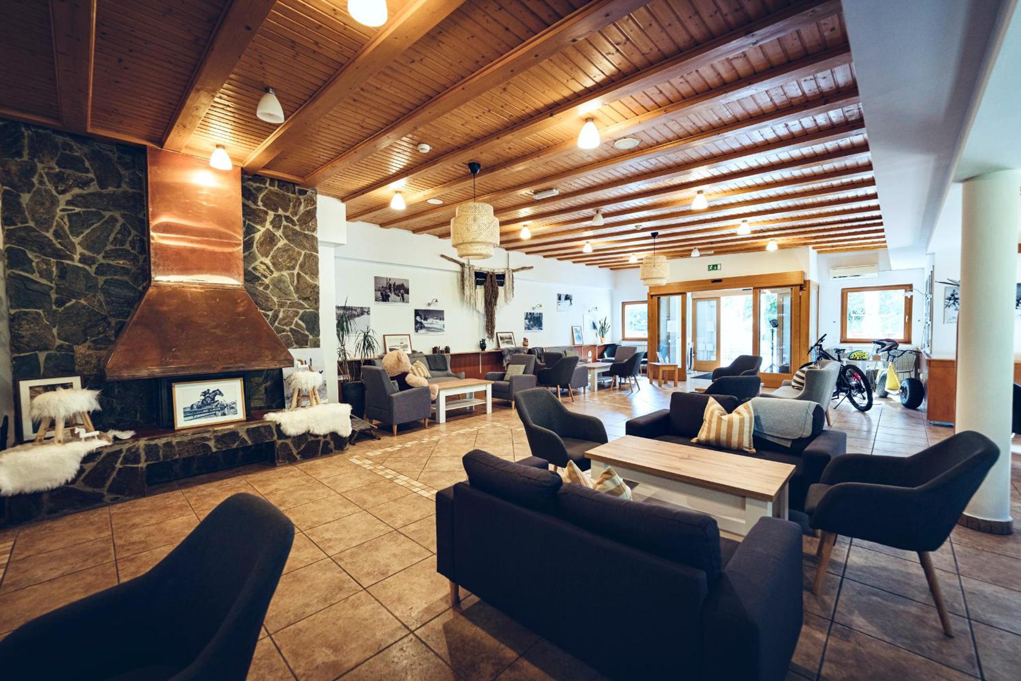 מריבור Pohorje Village Wellbeing Resort - Wellness & Spa Hotel Bolfenk מראה חיצוני תמונה