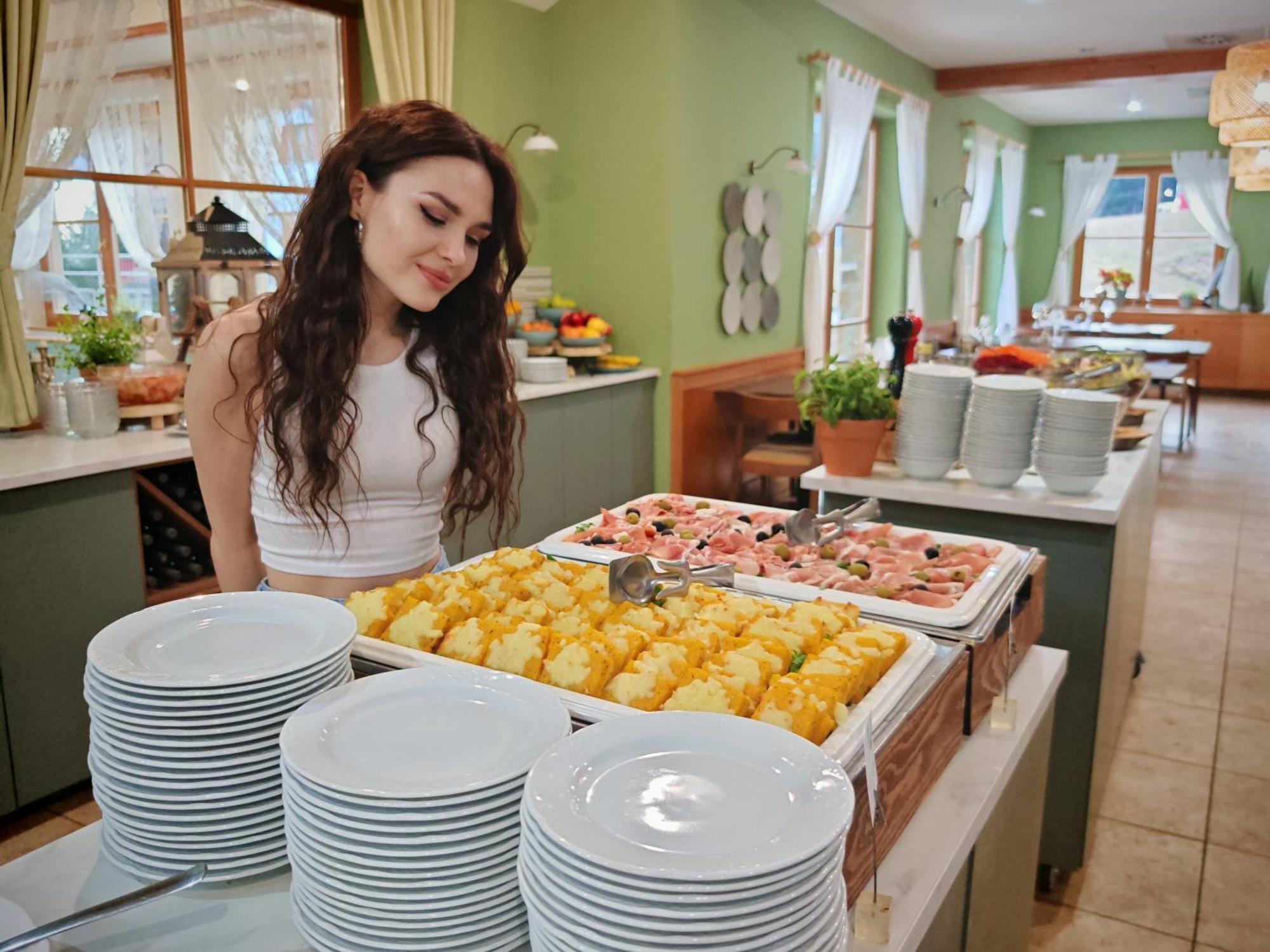 מריבור Pohorje Village Wellbeing Resort - Wellness & Spa Hotel Bolfenk מראה חיצוני תמונה